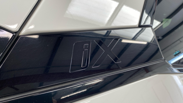 BMW iX 240kW xDrive40 M Sport Edition 76.6kWh 5dr Auto Electric Estate